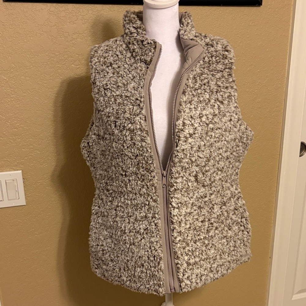 Flex Time Reversible‎ Sherpa  Zip Up Vest, Large